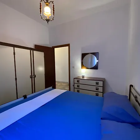 Crystal Flat Apartment
